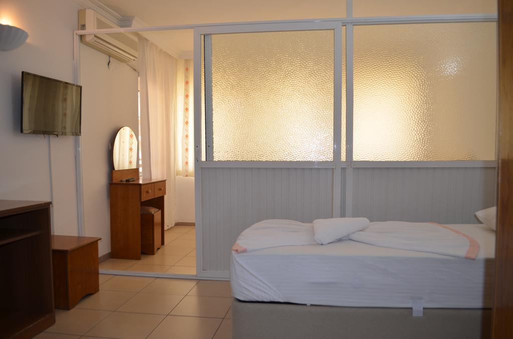 Hotel Prens Yildiz Аявали Екстериор снимка