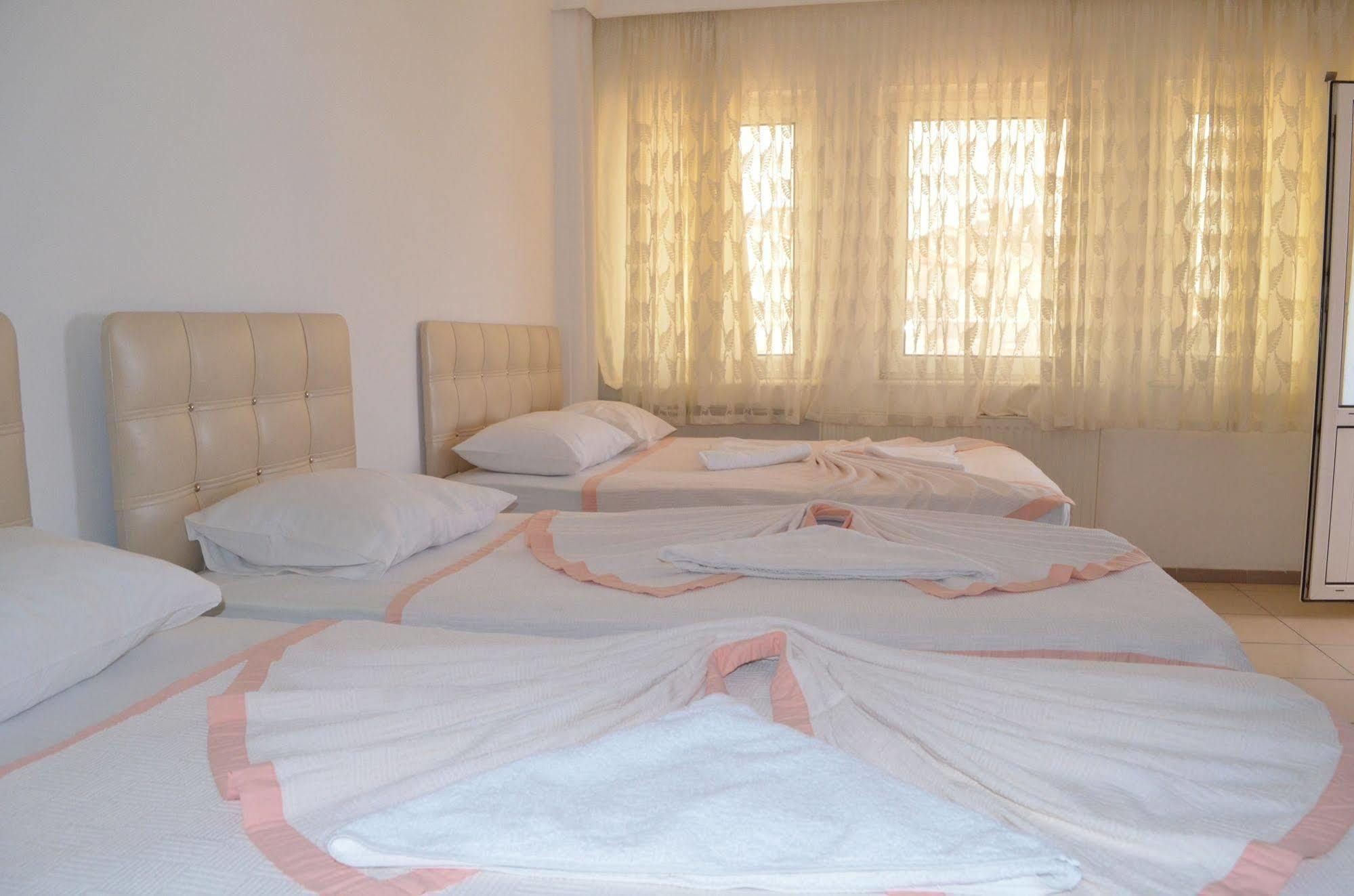 Hotel Prens Yildiz Аявали Екстериор снимка