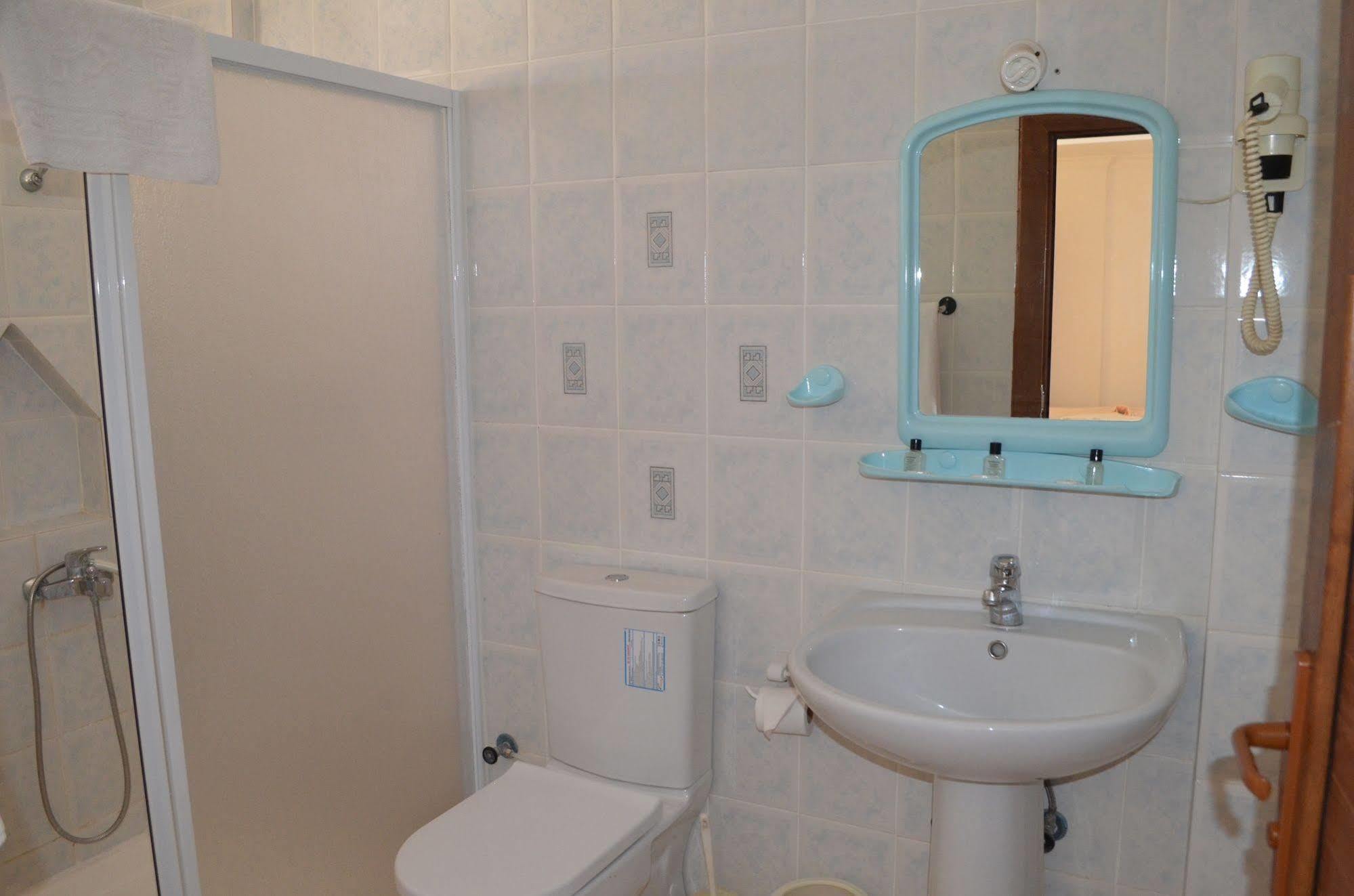 Hotel Prens Yildiz Аявали Екстериор снимка