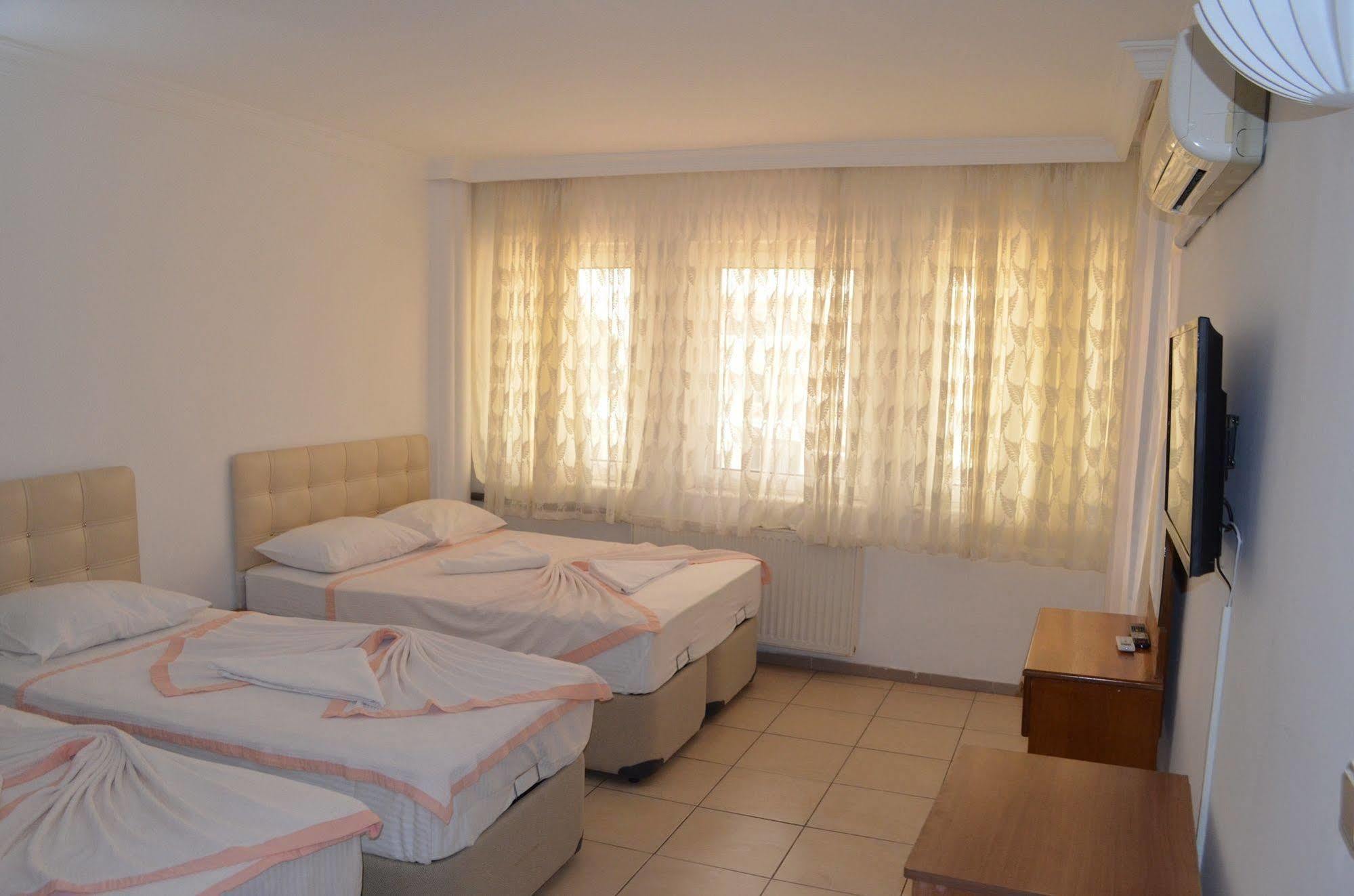 Hotel Prens Yildiz Аявали Екстериор снимка
