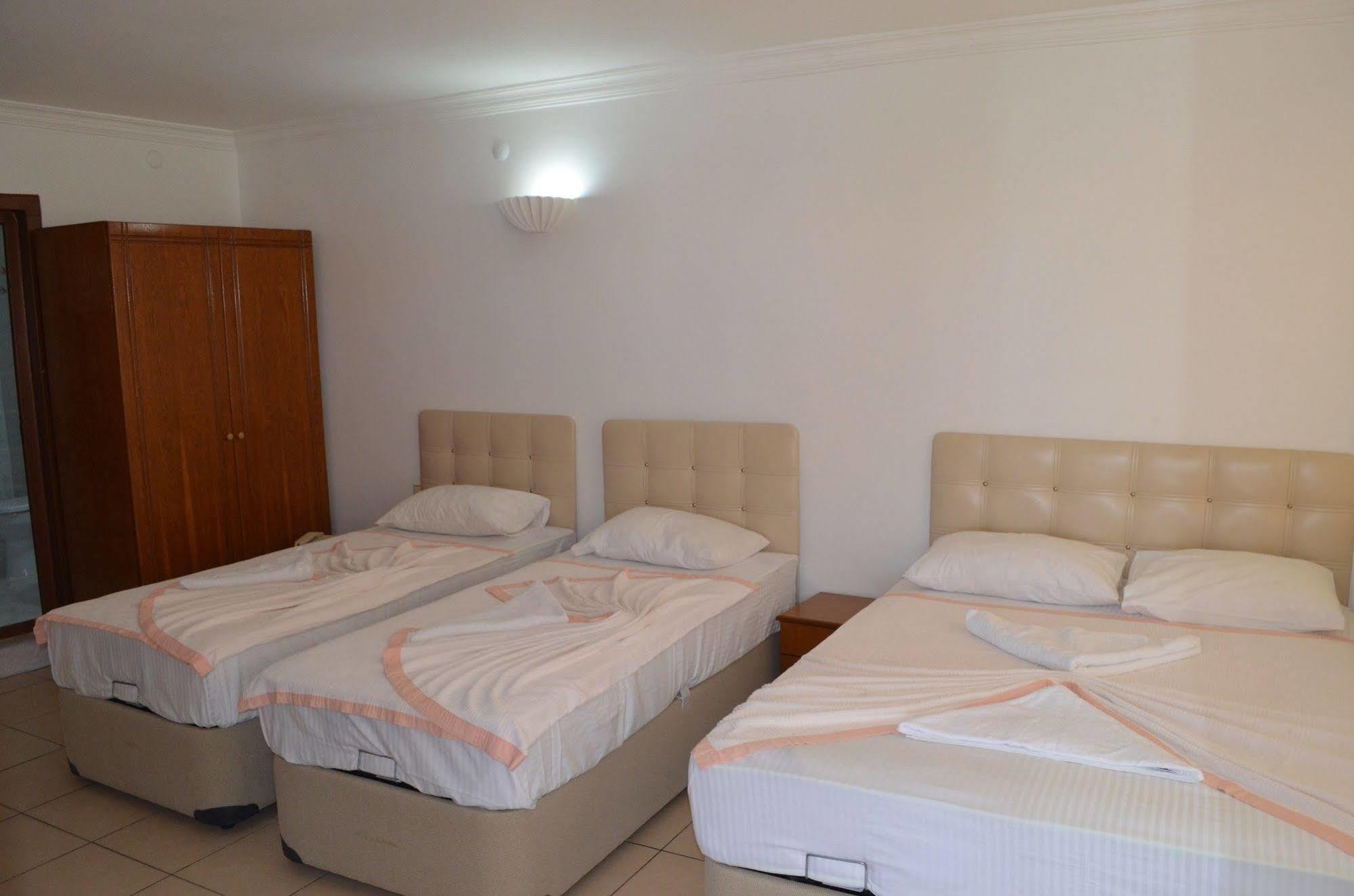 Hotel Prens Yildiz Аявали Екстериор снимка