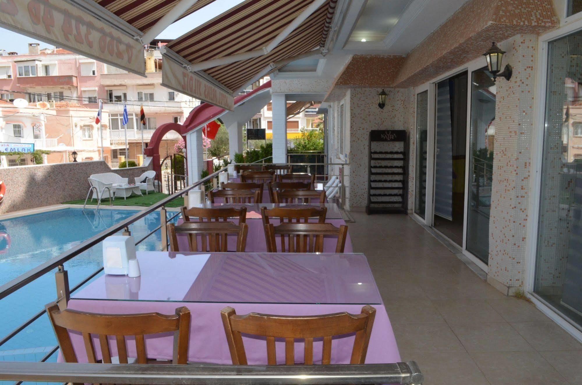 Hotel Prens Yildiz Аявали Екстериор снимка