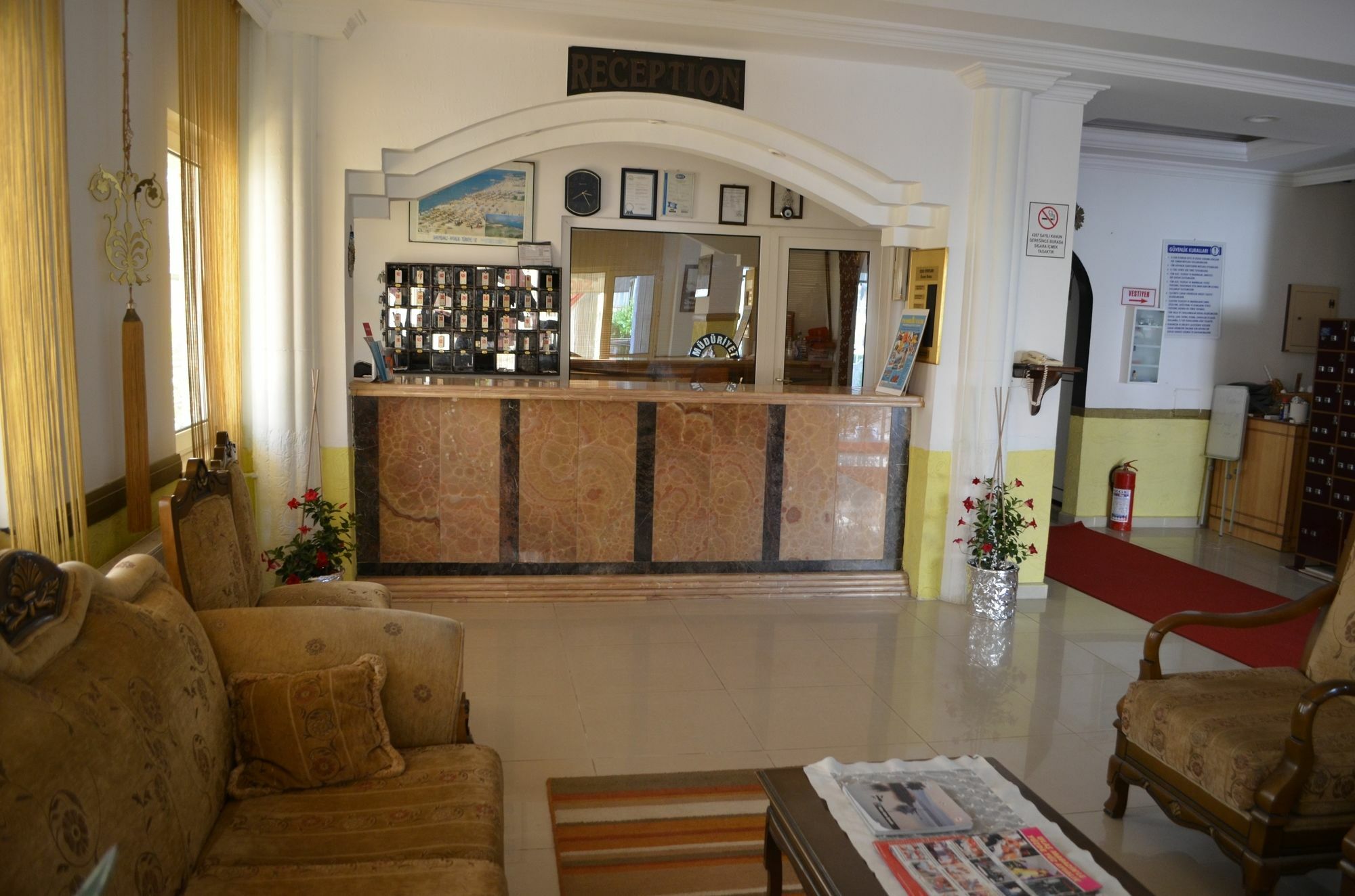 Hotel Prens Yildiz Аявали Екстериор снимка